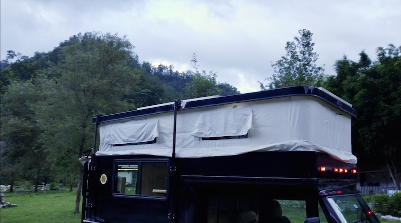 Roof Top Bed Exterior